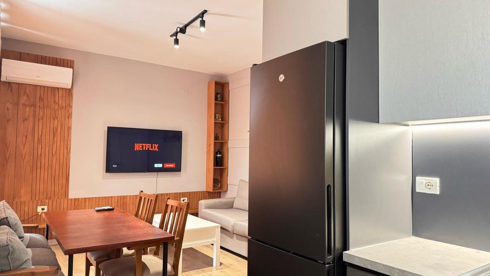 Terrace Flat In Heart Of Apartament *